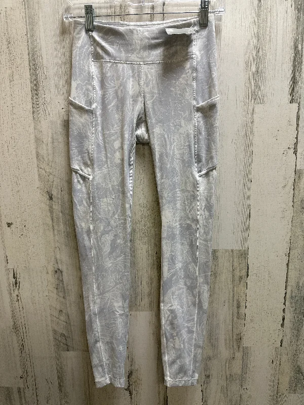 Relaxed Fit Wear Athletic Leggings By Lululemon  Size: 4