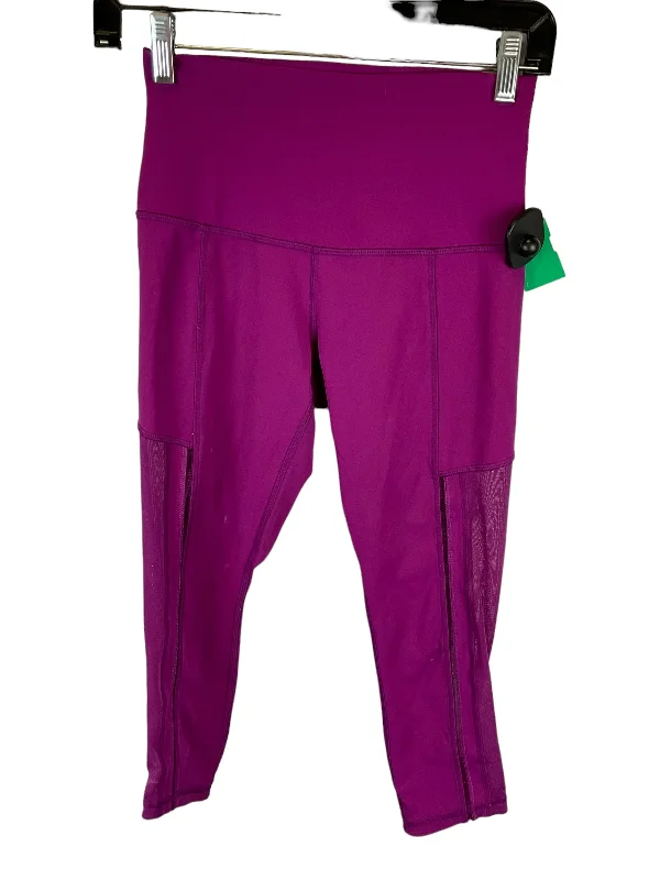 Simple Design Athletic Leggings By Lululemon  Size: 4