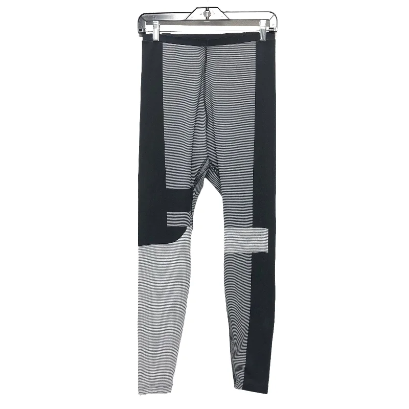 Comfortable Fashion Looks Athletic Leggings By Nike Apparel  Size: M