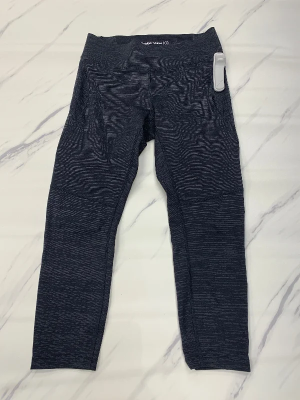 British Fashion Athletic Leggings By Outdoor Voices  Size: M
