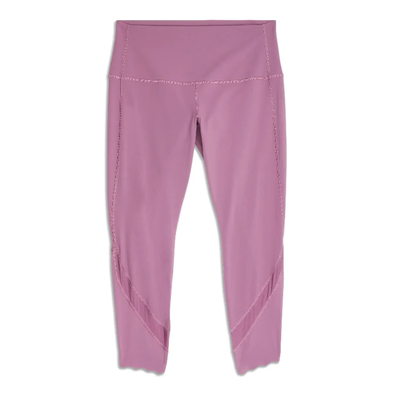 Relaxed Fits Wunder Under Scalloped Hem High-Rise Crop - Resale